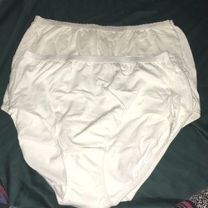 Women’s jockey Size 8 underwear